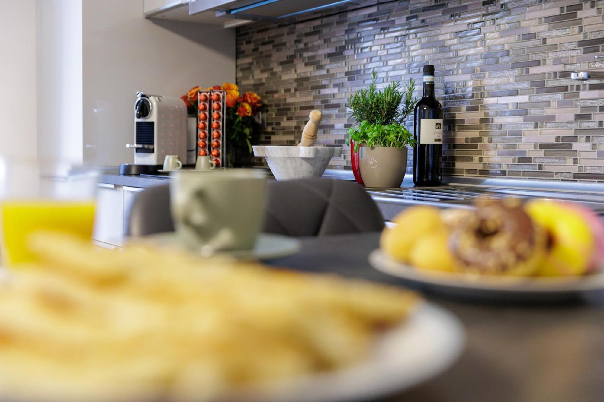Genoa Lux Apartments With Parking מראה חיצוני תמונה